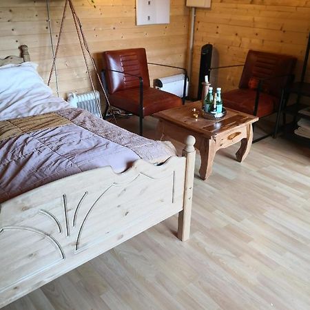 25 Qm Holz Bungalow, Garten-Grill, Gehoben, Optimiert, Massivholzbett Scharbeutz Kültér fotó
