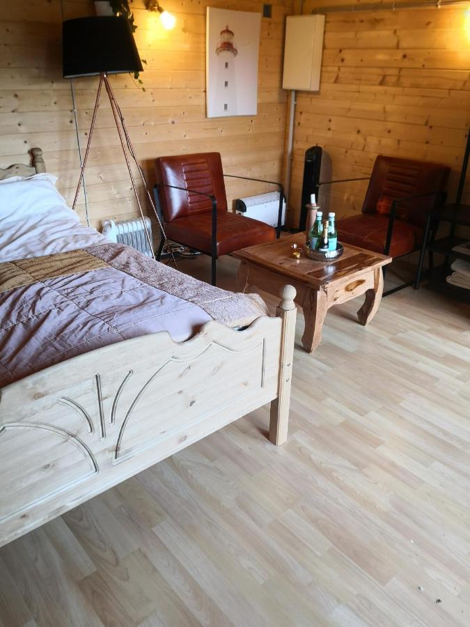 25 Qm Holz Bungalow, Garten-Grill, Gehoben, Optimiert, Massivholzbett Scharbeutz Kültér fotó