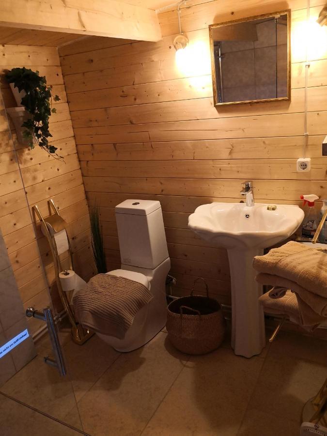 25 Qm Holz Bungalow, Garten-Grill, Gehoben, Optimiert, Massivholzbett Scharbeutz Kültér fotó