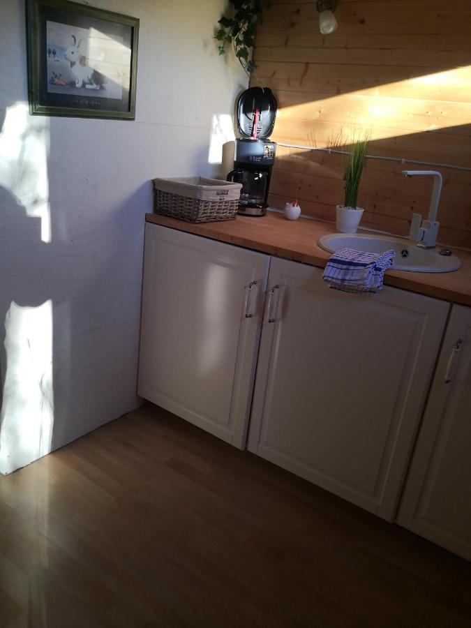 25 Qm Holz Bungalow, Garten-Grill, Gehoben, Optimiert, Massivholzbett Scharbeutz Kültér fotó