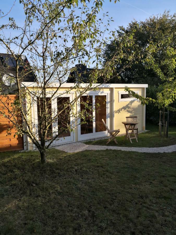 25 Qm Holz Bungalow, Garten-Grill, Gehoben, Optimiert, Massivholzbett Scharbeutz Kültér fotó